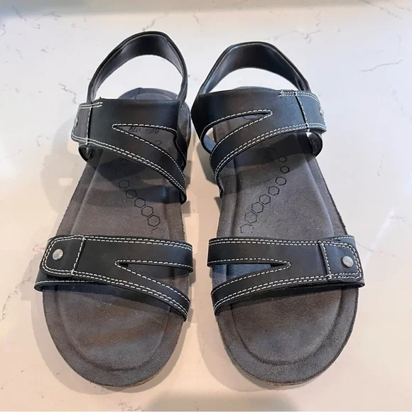 Khombu Women's 9 M Comfort Sport Sandal Adjustable Strap Black - Picture 4 of 13